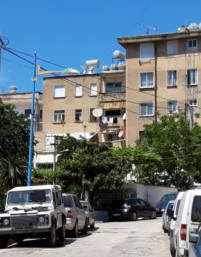 Sunny Apartment In Quiet Part Of Centre Sarandë Exterior foto